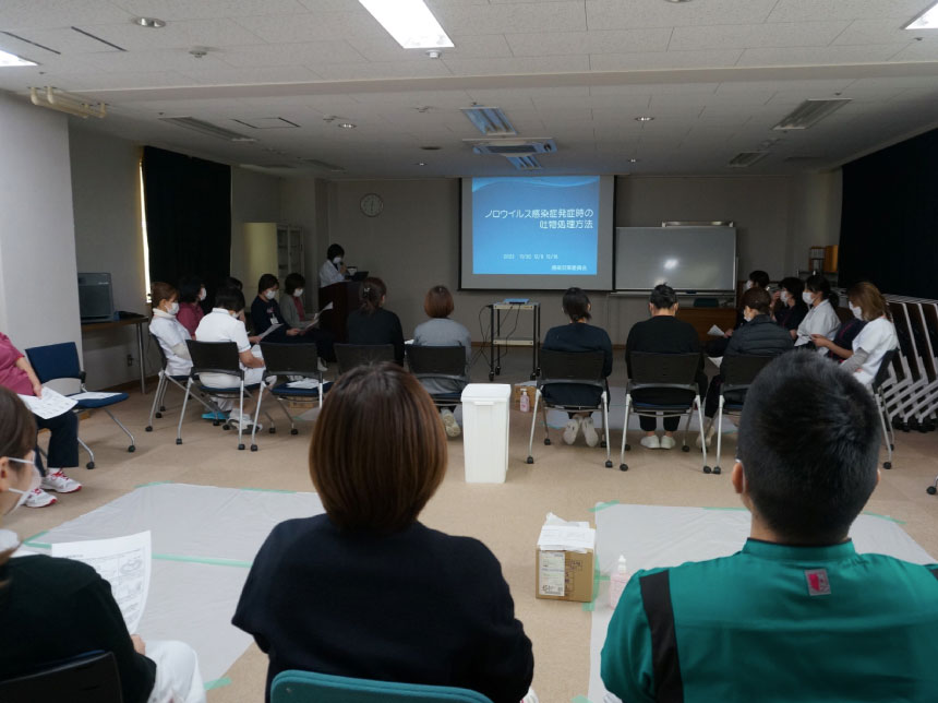 感染対策研修会を行いました